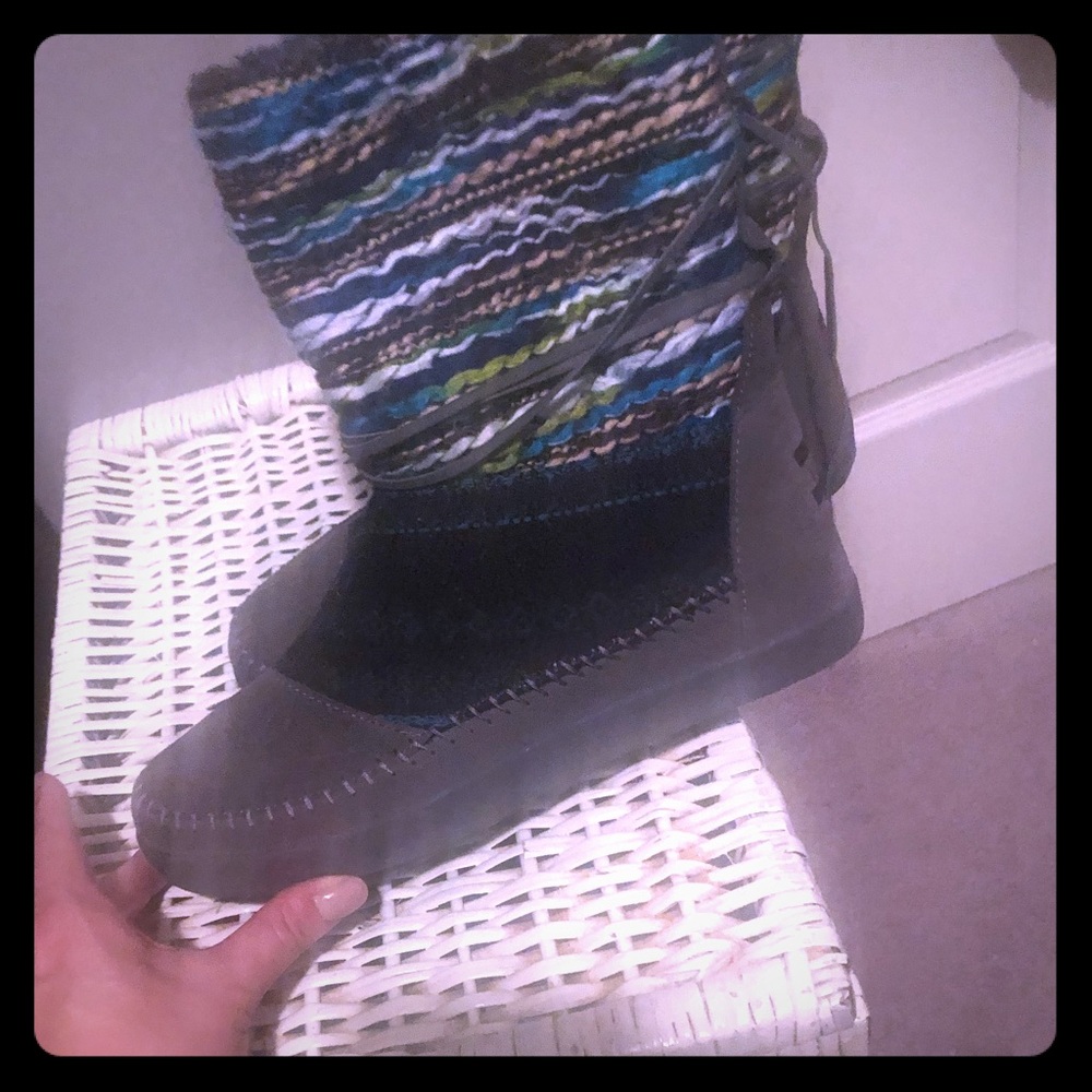 Toms Nepal Boots
